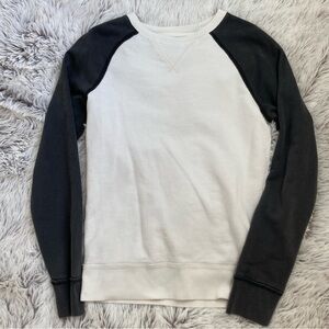 XS Aeropostale Sweatshirt